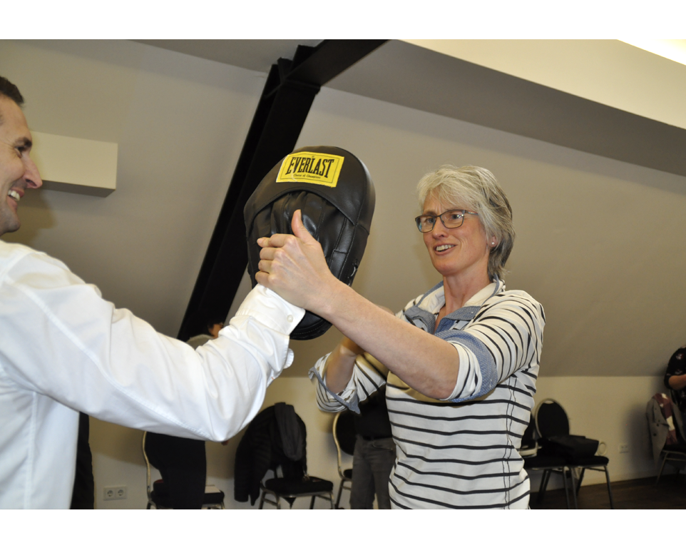 Referenz Coaching Glaubenssätze Deutsche Post Steuernde Einheit Auslieferung Bedburg - Bild